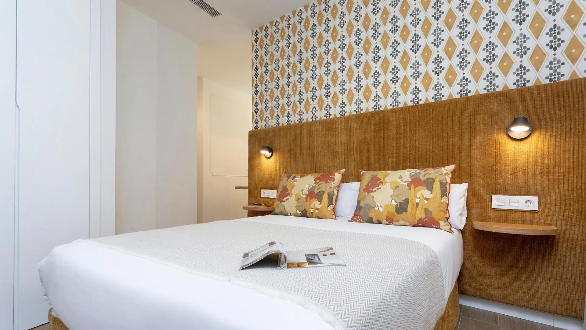 Genteel Home Gamazo Siviglia